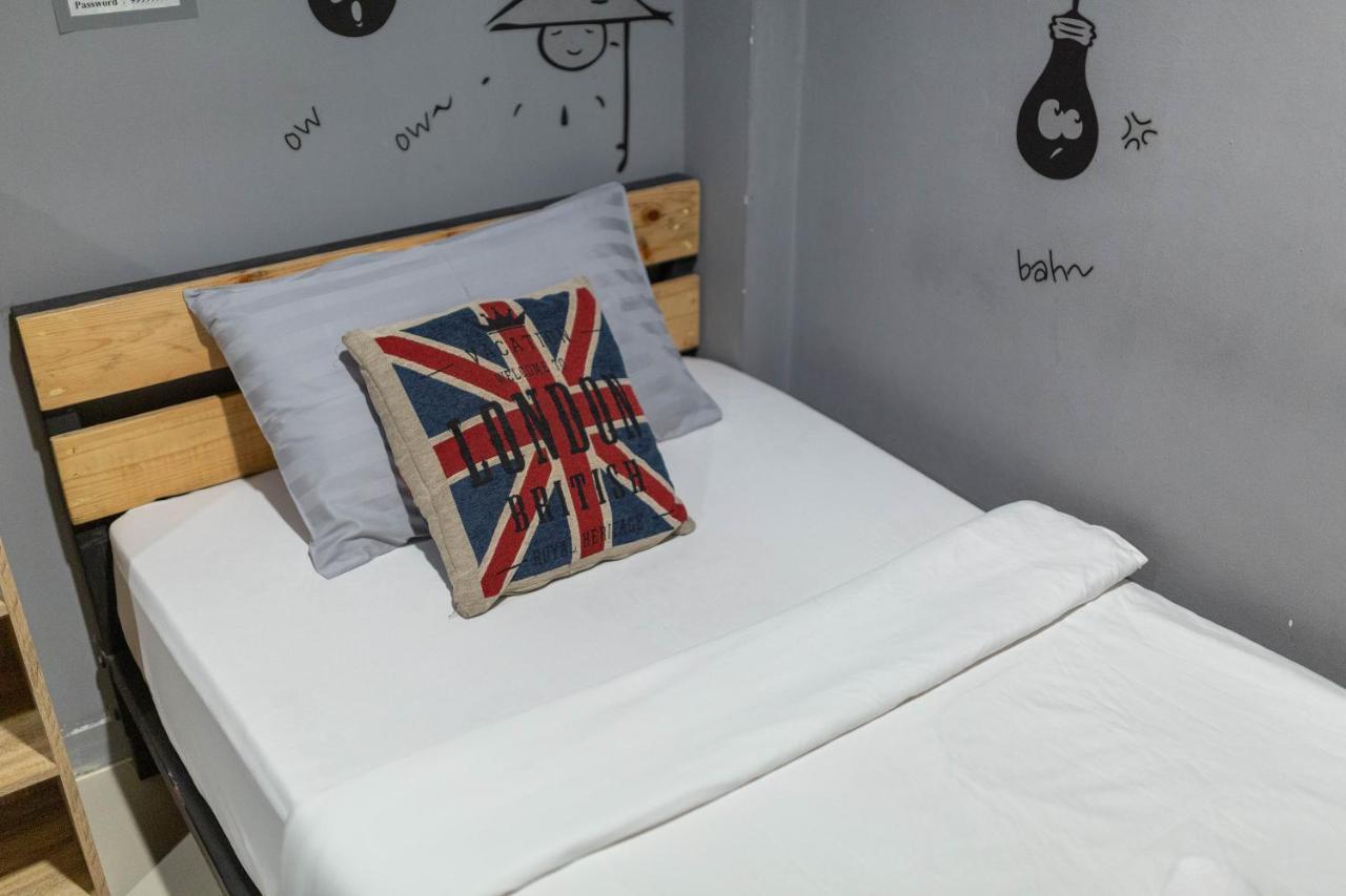 La Belle Nuit House Vandrehjem Chiang Mai Eksteriør billede