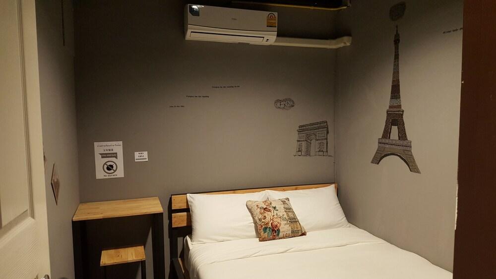 La Belle Nuit House Vandrehjem Chiang Mai Eksteriør billede